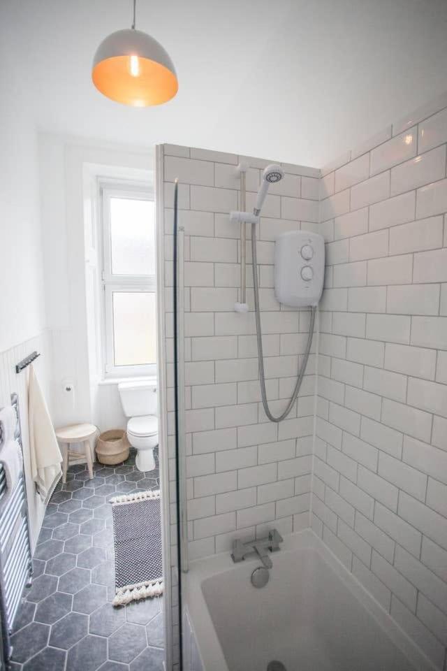 Stunning 2 Bed Property In Heart Of West End Glasgow Bagian luar foto